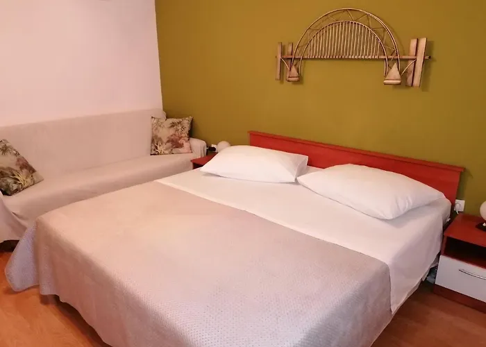 Apartment Apartment And Room Guscic